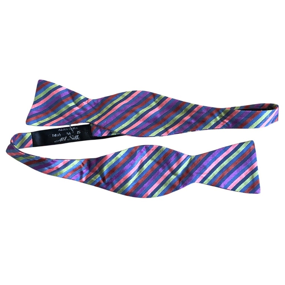 Vintage Countess Mara Silk Bow Tie Preppy Dandy Maximalist Ivy League Partywear